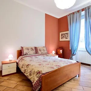 elegant-flat-in-the-center-of-milan.it-lombardy.com/